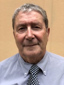 Francis Sodano, consultant Michel Simond. Francis Sodano, consultant Michel Simond.
