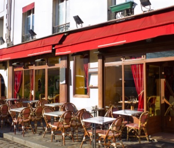 L'emplacement est capital. Pour un restaurant, cela se traduit par la qualité de son pas-de-porte. C'est l'un des points sur lesquels il faut être vigilant surtout s'il est situé en centre-ville. L'emplacement est capital. Pour un restaurant, cela se traduit par la qualité de son pas-de-porte. C'est l'un des points sur lesquels il faut être vigilant surtout s'il est situé en centre-ville.