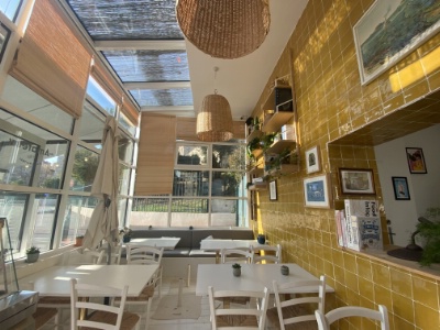 Restaurant-bar à huîtres Les Amateurs.