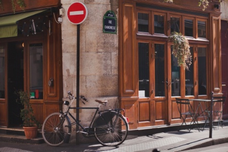 Première région économique française, l'Île-de-France est en tête à la fois en termes de nombre de transactions mais aussi en valorisation des fonds de commerce. Première région économique française, l'Île-de-France est en tête à la fois en termes de nombre de transactions mais aussi en valorisation des fonds de commerce.