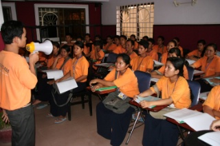 Les étudiants de Sala Baï en classe. Pas de frais de scolarité, et pendant leur année de formation, ils sont entièrement pris en charge.