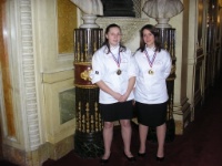 Coralie Lefrançois et Tatum Huard, meilleures apprenties de France dans le domaine de la cuisine.