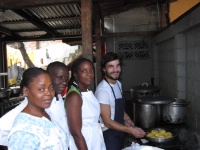 'En Haïti, j'ai transmis autrement une nouvelle discipline qui pourrait s'intituler la cuisine de catastrophe', explique Lucas Julien-Vauzelle, diplômé de l'Institut Paul Bocuse.