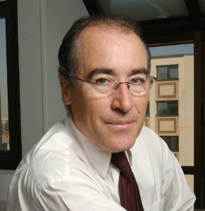 Aujourd'hui, 'on peut participer à des cours de conversation en groupe, toutes les heures', explique Jean-Michel Dudebout, président et créateur de Telelangue. Aujourd'hui, 'on peut participer à des cours de conversation en groupe, toutes les heures', explique Jean-Michel Dudebout, président et créateur de Telelangue.