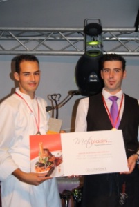 Walter Gallet et Steve Belabbas-Jonette, binôme gagnant des 'jeunes talents de l'Océan Indien'. Walter Gallet et Steve Belabbas-Jonette, binôme gagnant des 'jeunes talents de l'Océan Indien'.