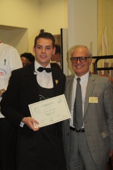 Maxime Blaise (Strasbourg), 1er prix Bar/Sommellerie avec Philippe Broussou, proviseur du lycée de Grenoble