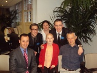 Bruno de Monte, directeur de ferrandi, Pierre Chenut, vice-président de l'association, la maman, Yann, Cédric Charreire, président, le papa.