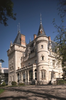 L'Institut Paul Bocuse : un cadre prestigieux pour développer la créativité des professionnels de l'encadrement de demain.
