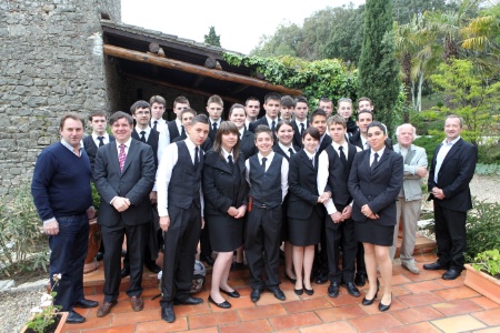 Élèves et professeurs du lycée professionnel ont été accueillis par Christian Gayet, le propriétaire des Demeures du Ranquet. Élèves et professeurs du lycée professionnel ont été accueillis par Christian Gayet, le propriétaire des Demeures du Ranquet.