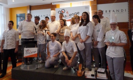 Les candidats et les membres du jury présidés par Anne-Sophie Pic. Les candidats et les membres du jury présidés par Anne-Sophie Pic.