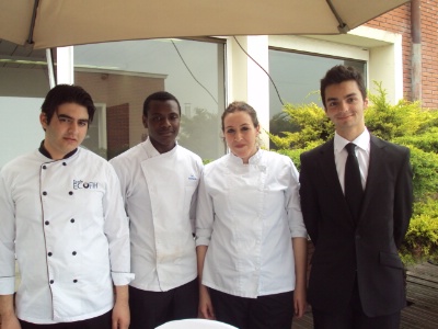Ils iront à Master Chef : Alain Altindagoglu, Iuri Semedo, Anissa Ayadi les CAP Cuisine et Adan Saadoun, BTS option B. Ils iront à Master Chef : Alain Altindagoglu, Iuri Semedo, Anissa Ayadi les CAP Cuisine et Adan Saadoun, BTS option B.