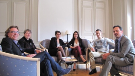 De gauche à droite : Nicolas Mialon, le proviseur, Sylvie Clastres, Gaëlle Cartier, Emma Heaton, Quentini Folini et Stéphane Bernat. De gauche à droite : Nicolas Mialon, le proviseur, Sylvie Clastres, Gaëlle Cartier, Emma Heaton, Quentini Folini et Stéphane Bernat.