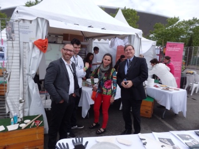 Présentation du projet au Festiv Toulouse 2016 devant le stand. Présentation du projet au Festiv Toulouse 2016 devant le stand.