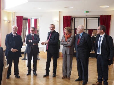 De g à droite : Fernand Siré, Michel Lugnier, Michel Rysckebush, Annick Lepetit, Pierre Berthet CET hôtellerie restauration et référent du lycée Jean Drouant et Olivier Lanez, Inspecteur de l'Education national Rectorat de Paris. De g à droite : Fernand Siré, Michel Lugnier, Michel Rysckebush, Annick Lepetit, Pierre Berthet CET hôtellerie restauration et référent du lycée Jean Drouant et Olivier Lanez, Inspecteur de l'Education national Rectorat de Paris.