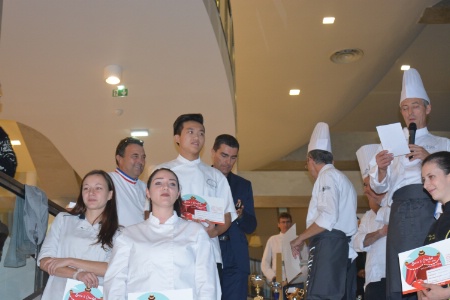 Xiangchi Liu a concouru dans la catégorie des moins de 23 ans. Xiangchi Liu a concouru dans la catégorie des moins de 23 ans.