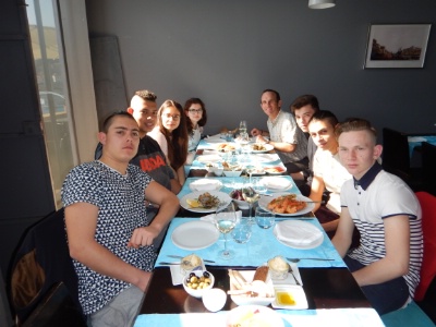 Repas traditionnel portuguais a Vinhas d'Ahlo. Repas traditionnel portuguais a Vinhas d'Ahlo.