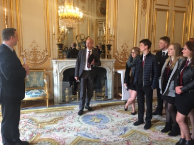 Frédéric Saingier donne des explications sur le protocole.