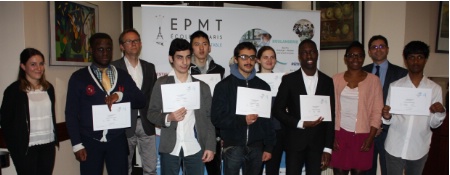 De gauche à droite : Margot Leclercq, chargée de maintien dans l'emploi, Elior France, Isaac Louismar, Laurent Benoist, chargé de mission insertion des jeunes en situation de handicap, Éducation nationale, Achille Vertanessian, Thomas Ye, Mohamed Lanouar, Flore Gérard, Fousseny Dabo, apprentis, Fyntha Parant, responsable diversité et handicap, Elior France, Ismaël Menault, Julien Jeyakumar, apprenti. De gauche à droite : Margot Leclercq, chargée de maintien dans l'emploi, Elior France, Isaac Louismar, Laurent Benoist, chargé de mission insertion des jeunes en situation de handicap, Éducation nationale, Achille Vertanessian, Thomas Ye, Mohamed Lanouar, Flore Gérard, Fousseny Dabo, apprentis, Fyntha Parant, responsable diversité et handicap, Elior France, Ismaël Menault, Julien Jeyakumar, apprenti.