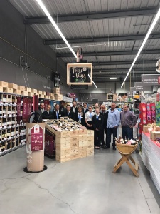 Les élèves de Martin Bret à la foire aux vins Les élèves de Martin Bret à la foire aux vins