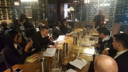 les apprentis du CEFAA à la découverte des vins argentins au Gaucho Restaurant