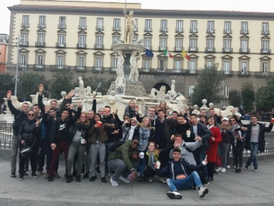 Les 37 élèves du lycée Saint-Joseph de Château Thierry à Naples Les 37 élèves du lycée Saint-Joseph de Château Thierry à Naples