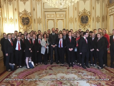 Les BTS Hôtellerie-Restauration, MC sommellerie et formation complémentaire organisateur de réception à Matignon le 10 janvier Les BTS Hôtellerie-Restauration, MC sommellerie et formation complémentaire organisateur de réception à Matignon le 10 janvier