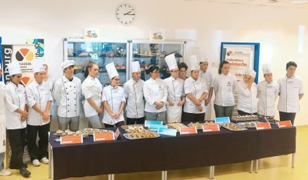 Les apprentis de l'EPMT au centre de formation Backer-Innung-Berlin Les apprentis de l'EPMT au centre de formation Backer-Innung-Berlin