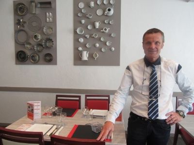 Le directeur délégué aux formations Rémy Alix supervise la nouvelle brasserie de l'établissement. Le directeur délégué aux formations Rémy Alix supervise la nouvelle brasserie de l'établissement.