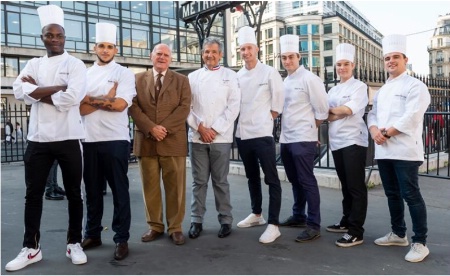 Les 6 finalistes du Challenge Foie Gras 2018 avec André Daguin, Président du Jury et Guy Legay, MOF et ex-Chef du Ritz à Paris. Le Palmarès du Challenge Foie Gras 2018 des Jeunes Créateurs Culinaires Les 6 finalistes du Challenge Foie Gras 2018 avec André Daguin, Président du Jury et Guy Legay, MOF et ex-Chef du Ritz à Paris. Le Palmarès du Challenge Foie Gras 2018 des Jeunes Créateurs Culinaires