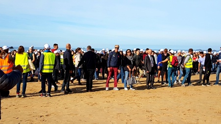 Les élèves du lycée de Dinard sur les plages de Saint-Malo Les élèves du lycée de Dinard sur les plages de Saint-Malo