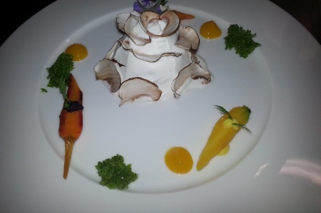 Le menu élaboré par le Chef Josselin Marie a été un plaisir pour les yeux et le palais Le menu élaboré par le Chef Josselin Marie a été un plaisir pour les yeux et le palais