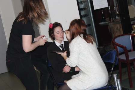 Collaboration interdisciplinaire : l'atelier maquillage Collaboration interdisciplinaire : l'atelier maquillage