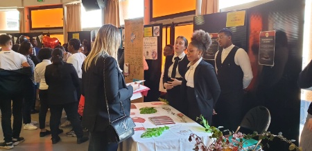 forum du Salon des mini entreprises contre le gaspillage alimentaire.