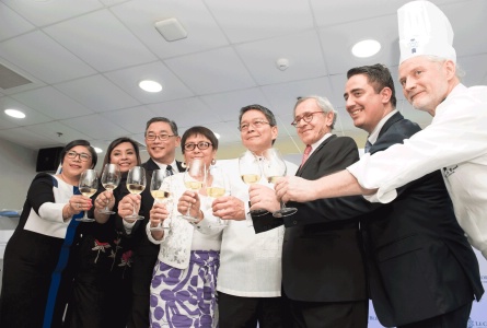 Inauguration de l'institut Le Cordon Bleu à l'Université Ateneo de Manille Inauguration de l'institut Le Cordon Bleu à l'Université Ateneo de Manille