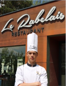 Joseph Bonniot en route pour la finale du concours général de métiers option cuisine Joseph Bonniot en route pour la finale du concours général de métiers option cuisine