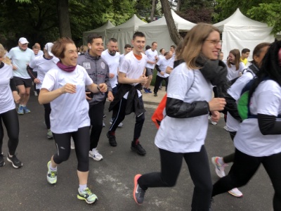 Cette marche ou course d'une heure non chronométrée doit fédérer tous les apprenants et collaborateurs de l'établissement autour de deux objectifs, pédagogique et caritatif Cette marche ou course d'une heure non chronométrée doit fédérer tous les apprenants et collaborateurs de l'établissement autour de deux objectifs, pédagogique et caritatif