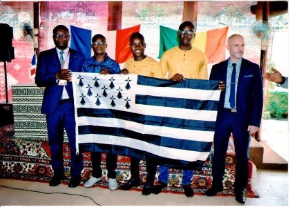 La bretagne fièrement représentée à Bamako, à droite Romain Raoul La bretagne fièrement représentée à Bamako, à droite Romain Raoul