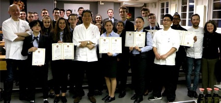 Une certification à la technique culinaire de la cuisine japonaise à l'étranger pour nos élèves de CAP cuisine et de Mise à Niveau Hôtellerie Restauration Une certification à la technique culinaire de la cuisine japonaise à l'étranger pour nos élèves de CAP cuisine et de Mise à Niveau Hôtellerie Restauration