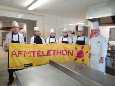 Une partie de la brigade de cuisine du lycée St-Meen