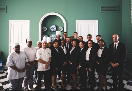 Service présidentiel à la préfecture de Saint Denis de la Réunion Service présidentiel à la préfecture de Saint Denis de la Réunion