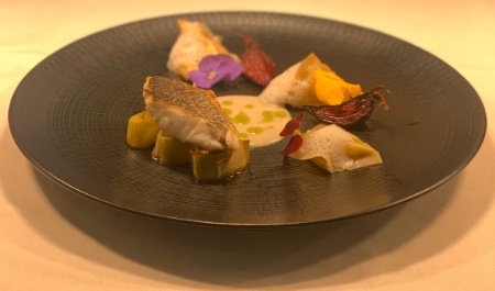 Mini-légumes et fleurs comestibles par les apprentis de licence professionnelle Métiers des arts culinaires et des arts de la table Mini-légumes et fleurs comestibles par les apprentis de licence professionnelle Métiers des arts culinaires et des arts de la table