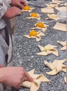 réalisations de jeunes en pâtisserie