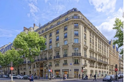 Ecole hoteliere au 69 bd Haussmann Paris