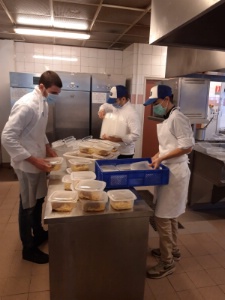 préparation des repas pour les nécessiteux préparation des repas pour les nécessiteux