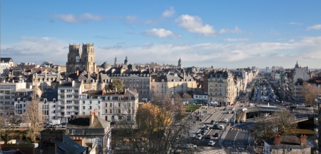 Vue sur Rennes depuis la Grande Roue du marché de Noël Vue sur Rennes depuis la Grande Roue du marché de Noël
