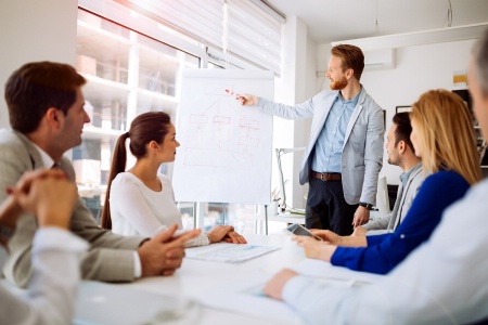 Vous pouvez vous-même estimer quelle formation vous est nécessaire : initiation à une nouvelle langue, actualisation de vos connaissances en anglais, en informatique ou en gestion... Vous pouvez vous-même estimer quelle formation vous est nécessaire : initiation à une nouvelle langue, actualisation de vos connaissances en anglais, en informatique ou en gestion...