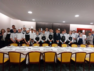 Professeurs, anciens et nouveaux élèves de Saint-Meen