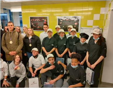 Au lycée avec l'équipe pédagogique polonaise