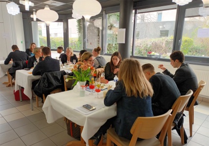 Un déjeuner innovant sous forme de job dating