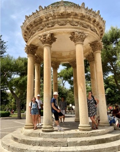 Le groupe à Lecce, ville la plus importante du Salento, extrémité sud des Pouilles